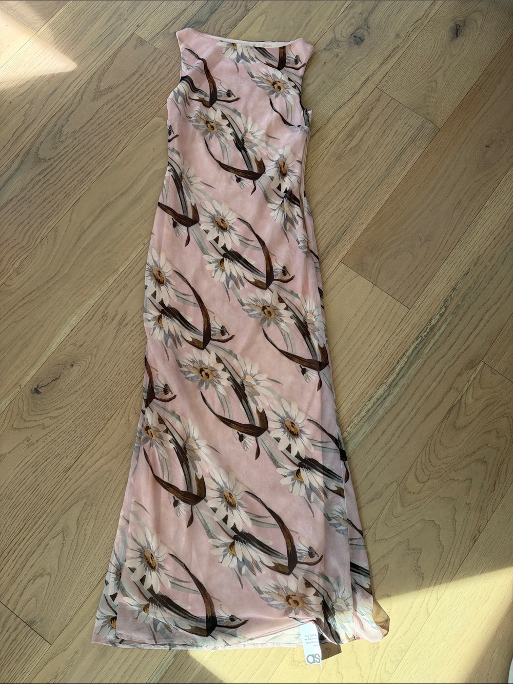 ASOS Design - Woman’s Size 4 - Floral Pink Maxi Dress with Daisy Print